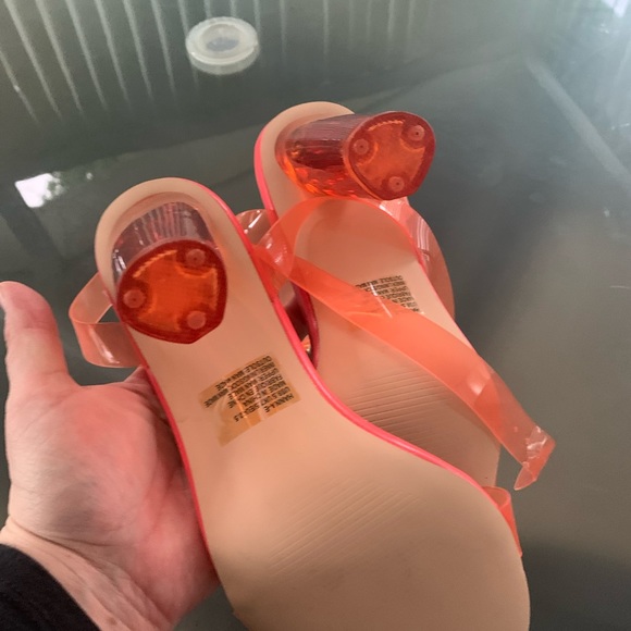 Just Fab Pink and Orange Heals size 9.5 wide - Picture 6 of 6